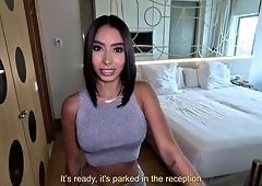 Surprising Hotel Worker with Tasty Fuck and Blowjob