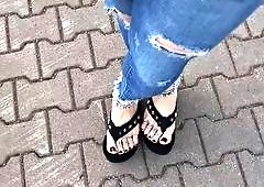 Heelexs Gay Muscle Feet in Black Platforms: Toe Rings, Anklets Ripped Jeans