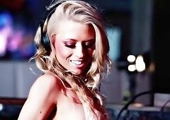 Marc Rose Fucks Pierced Michelle Moist in Public