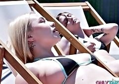 Sara Borks Pool Nipple Catch